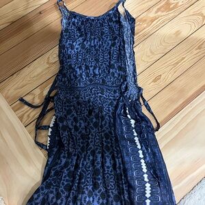 Elegant Navy Blue Patterned Dress